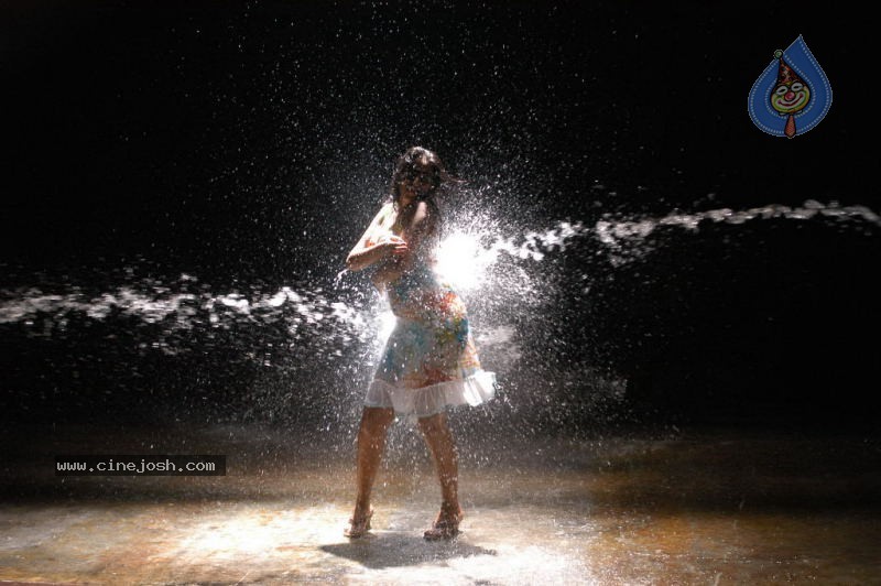Seema Tapakai Movie Photo Gallery - 248 / 309 photos