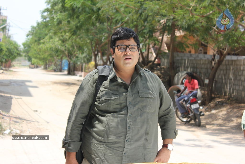 Seenugadu Movie New Stills - 17 / 61 photos