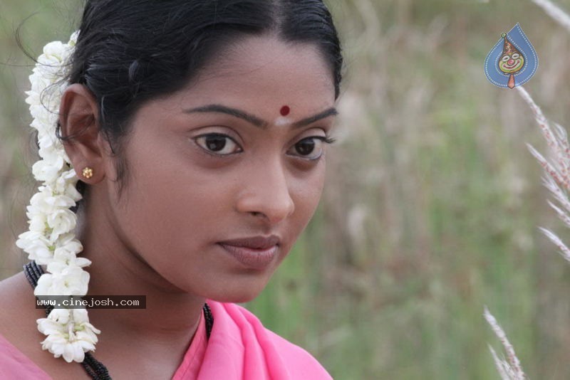 Sengathu Bhoomiyile Tamil Movie Stills - 11 / 106 photos