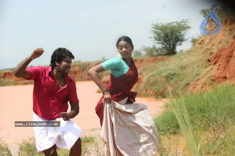 Sengathu Bhoomiyile Tamil Movie Stills - 30 / 106 photos