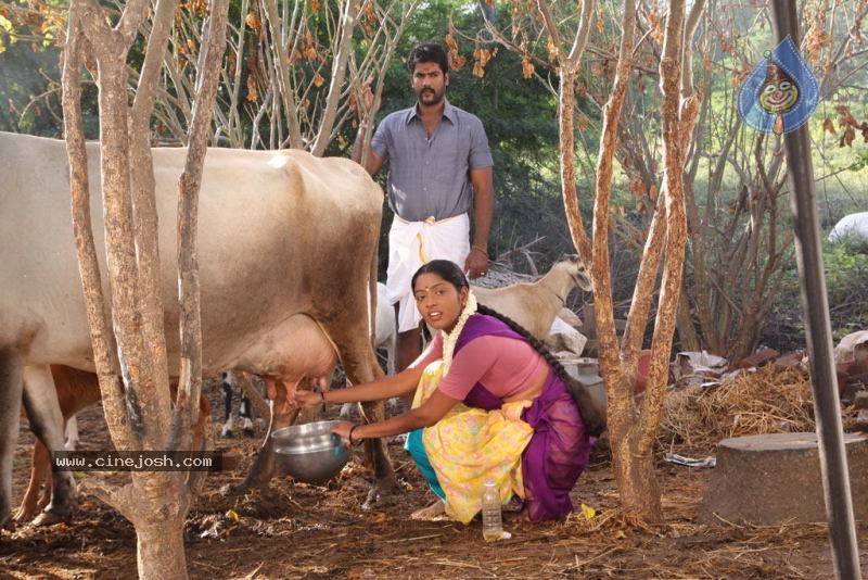 Sengathu Bhoomiyile Tamil Movie Stills - 82 / 106 photos