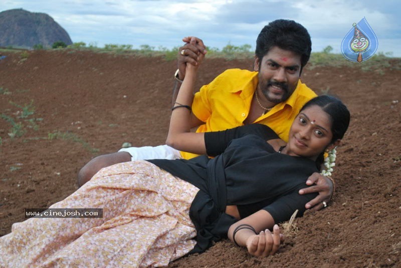 Sengathu Bhoomiyile Tamil Movie Stills - 103 / 106 photos