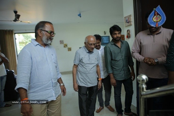 Senior Director Singeetham  At Vallidhari Madhya Movie Sets - 10 / 35 photos
