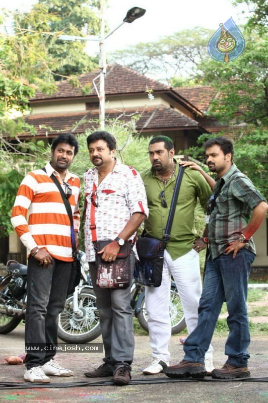 Seniors Malayalam Movie Stills - 16 / 50 photos