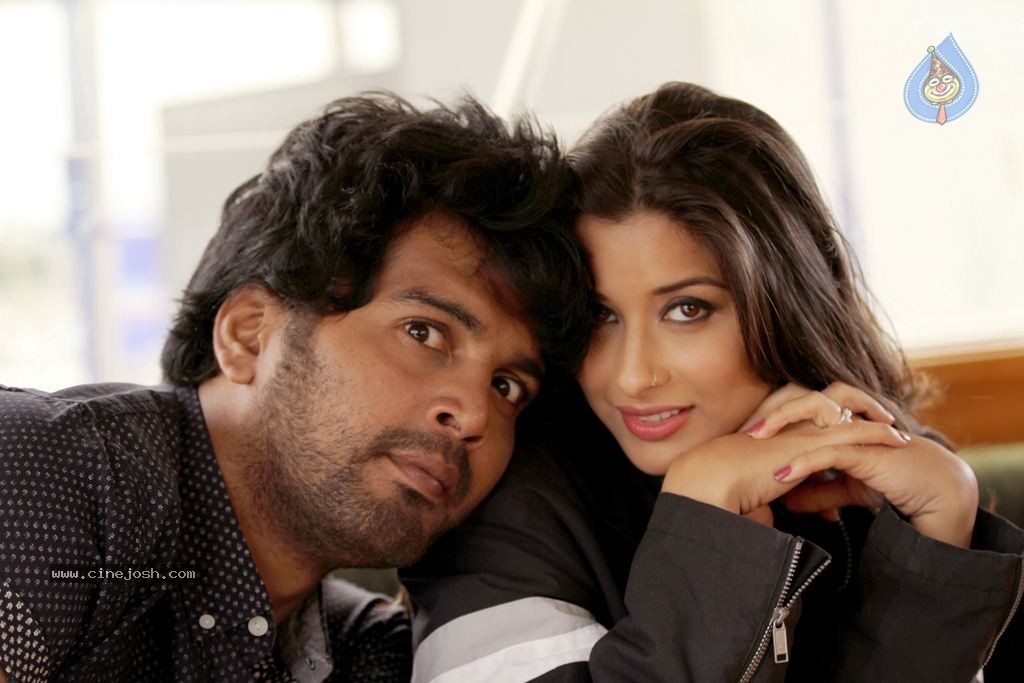 Sernthu Polama Tamil Movie Stills - 9 / 12 photos