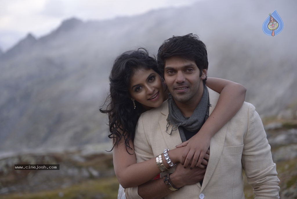 Settai Tamil Movie Stills - 15 / 34 photos
