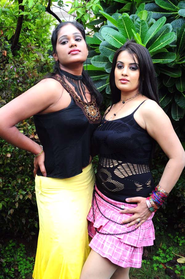 Shabari - 3 / 17 photos