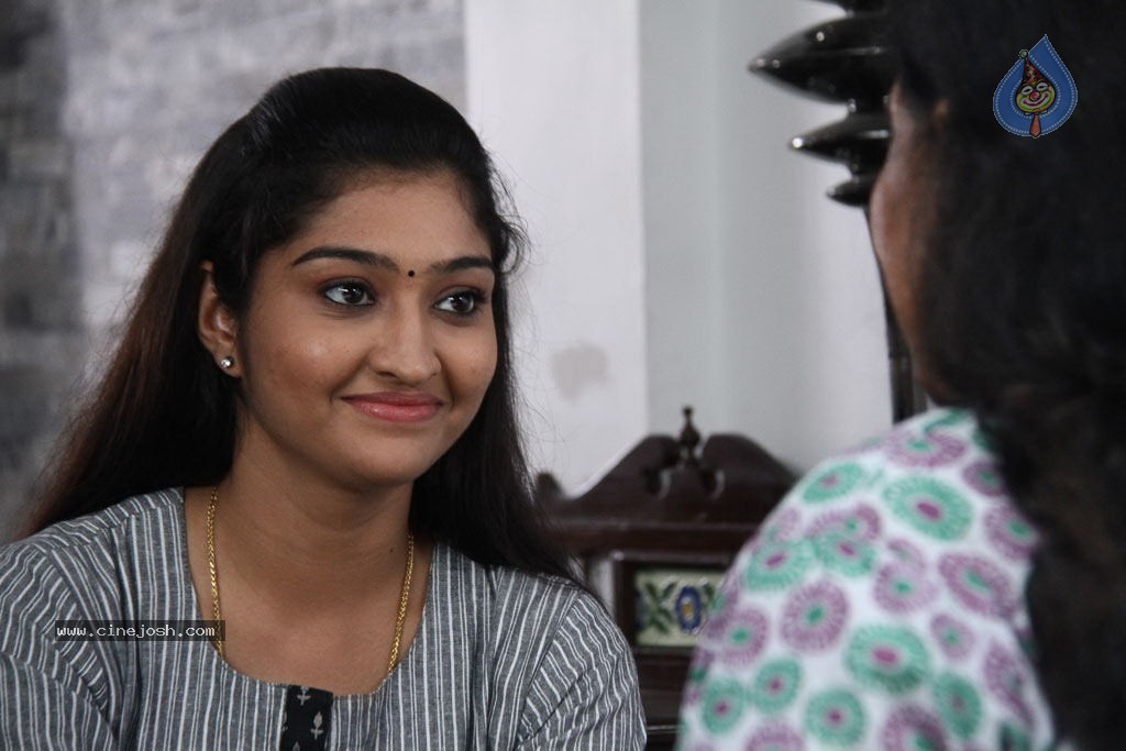 Shivani Tamil Movie Stills - 30 / 96 photos