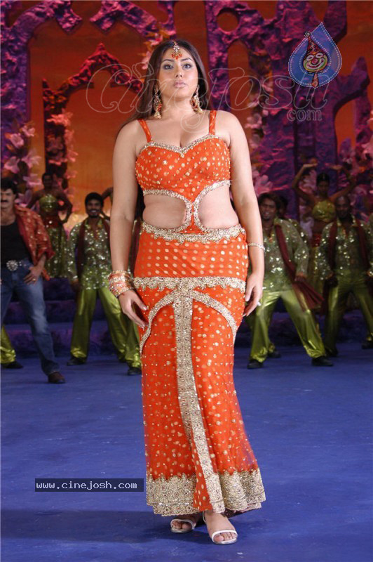 Simha Movie New Stills (CineJosh Exclusive) - 20 / 52 photos