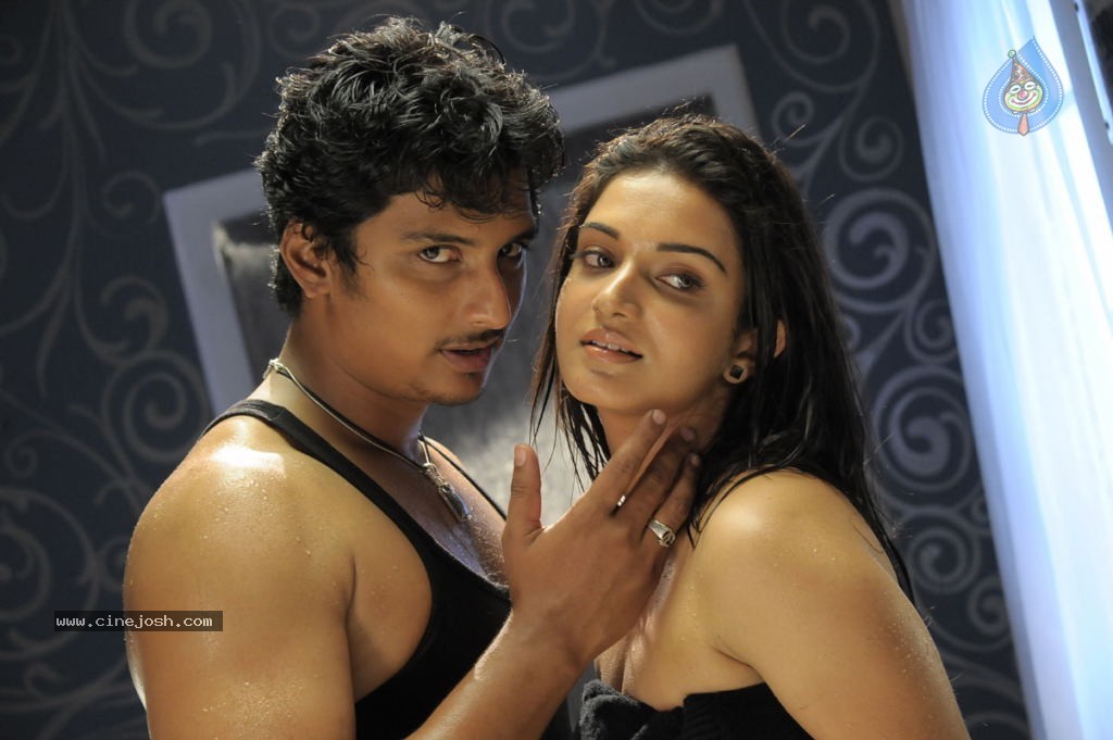 Simham Puli Movie Hot Stills - 15 / 27 photos