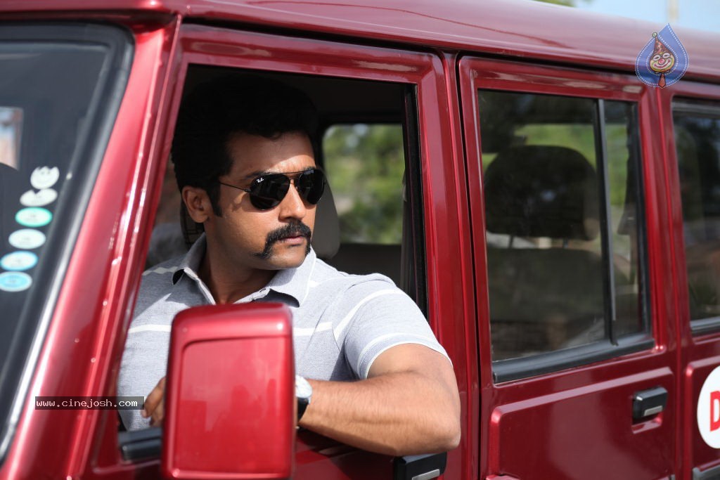 Singam Movie Stills and Wallpapers - 13 / 149 photos