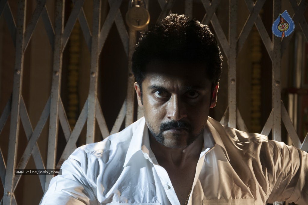 Singam Movie Stills and Wallpapers - 21 / 149 photos