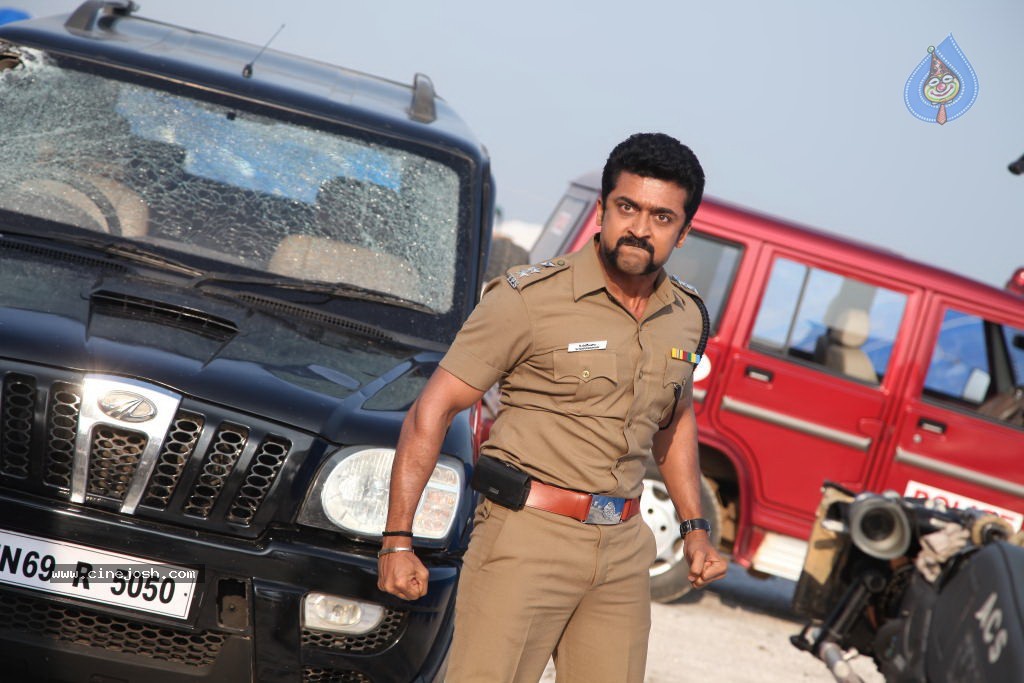 Singam Movie Stills and Wallpapers - 68 / 149 photos