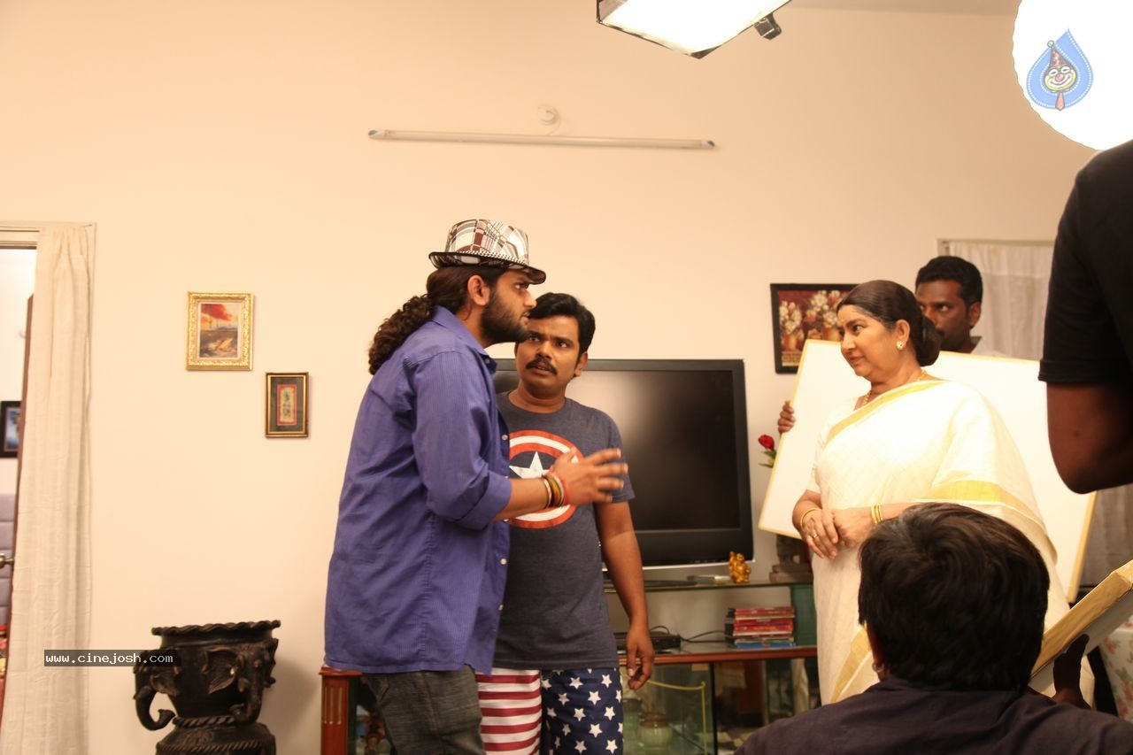 Singham 123 Movie Stills & Working Stills - 5 / 78 photos