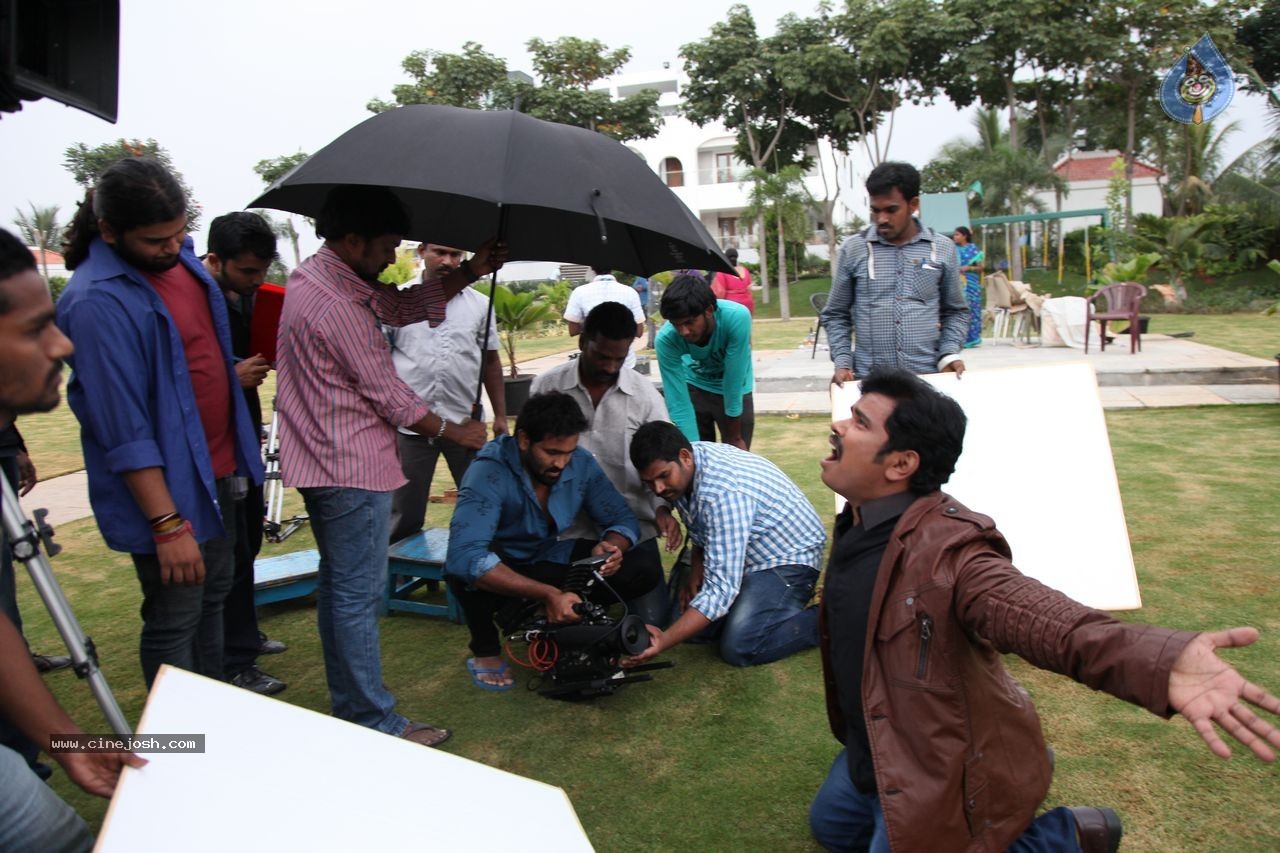 Singham 123 Movie Stills & Working Stills - 10 / 78 photos