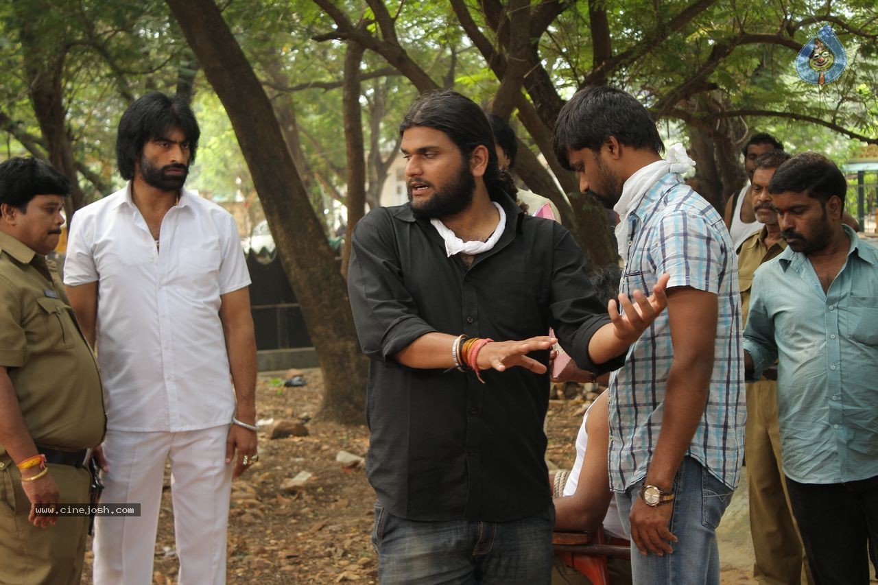 Singham 123 Movie Stills & Working Stills - 54 / 78 photos