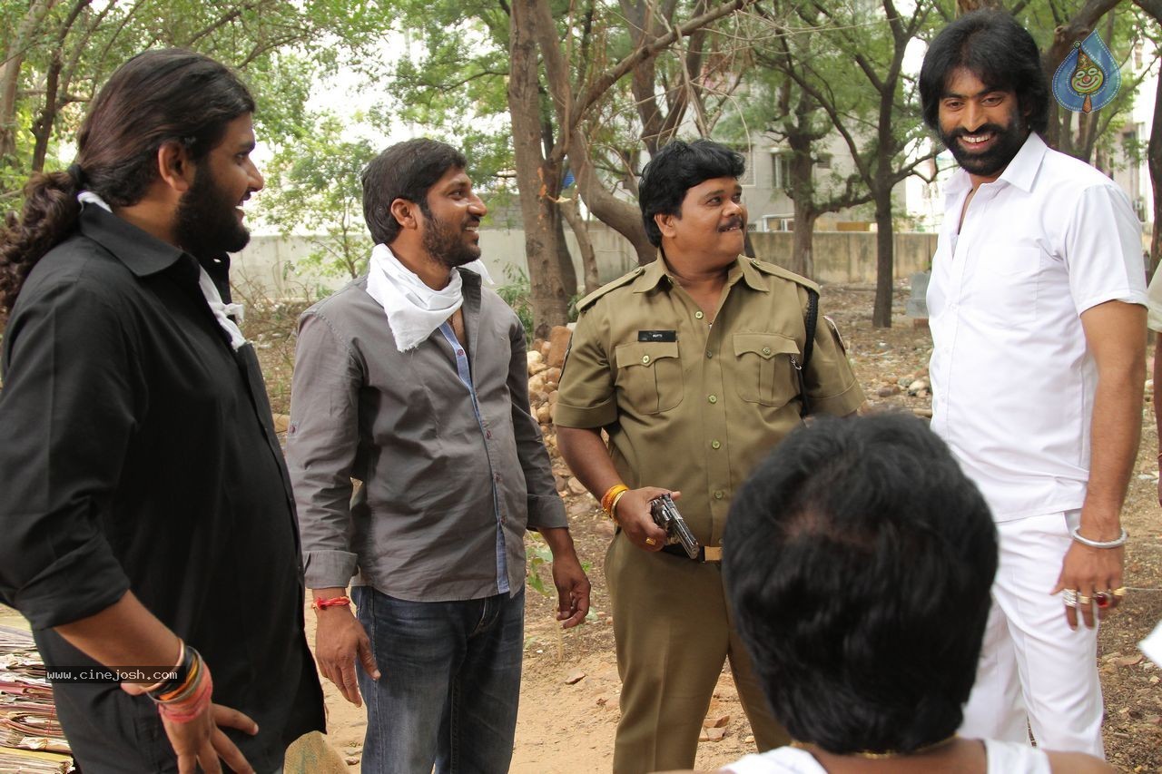 Singham 123 Movie Stills & Working Stills - 70 / 78 photos