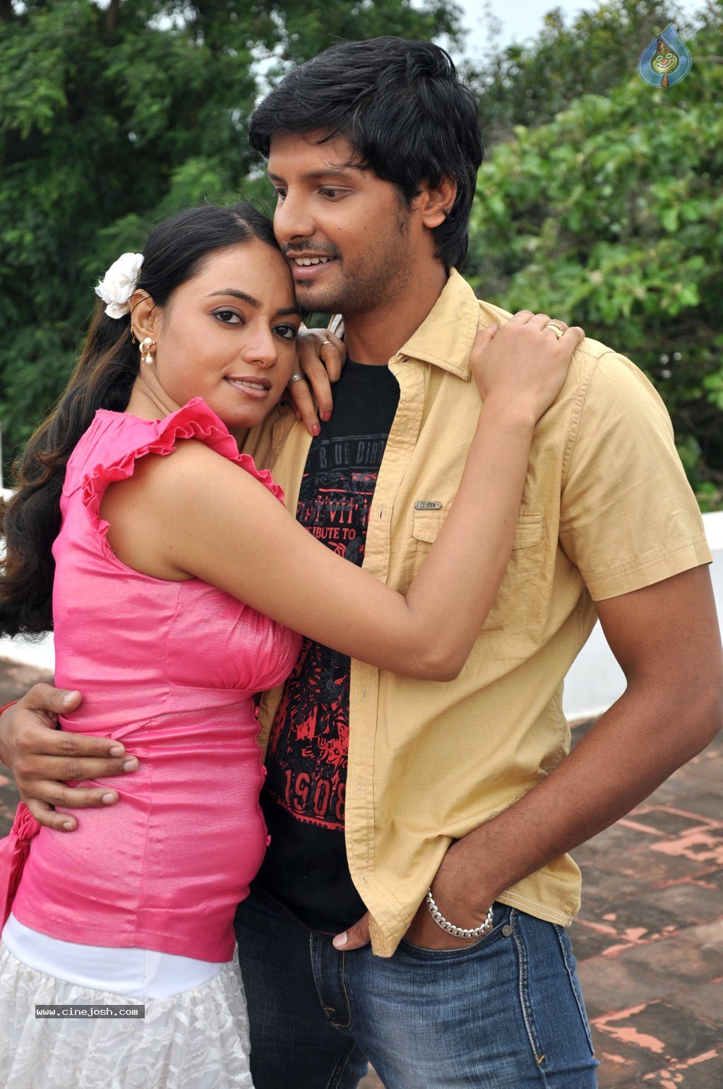 Siruvani Movie Stills - 8 / 33 photos