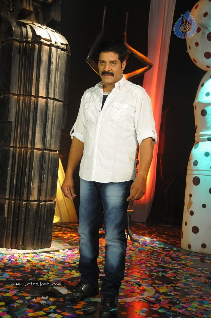 Siva Keshav Movie New Stills - 27 / 46 photos