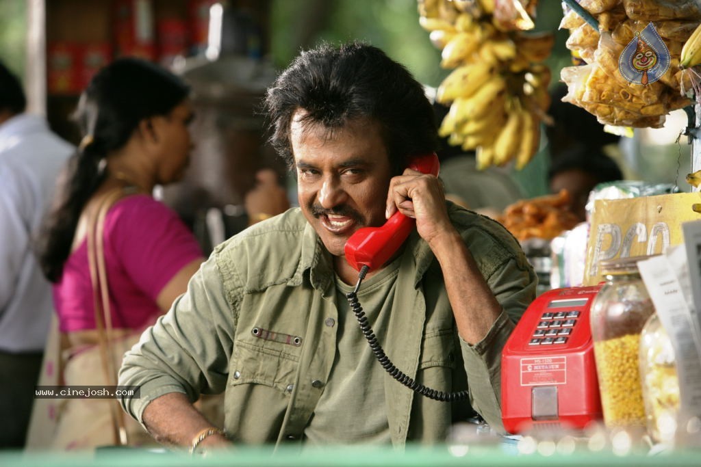 Sivaji 3D Movie Stills and PM - 14 / 22 photos