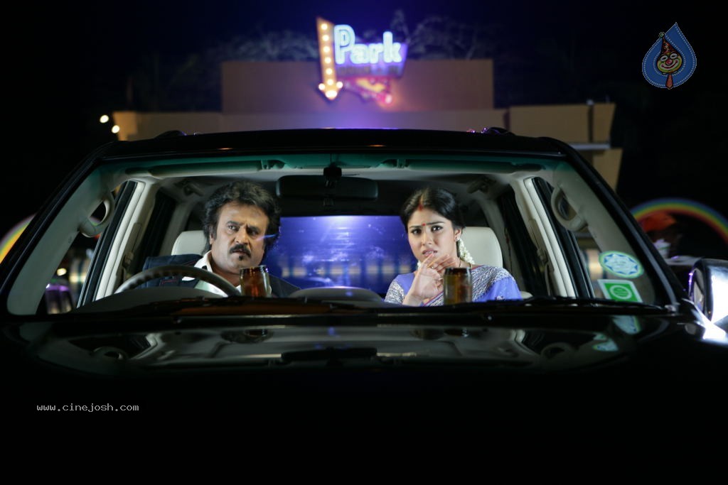 Sivaji 3D Movie Stills and PM - 16 / 22 photos