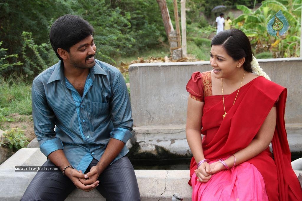 Sivappu Manidharagal Tamil Movie Photos - 53 / 67 photos