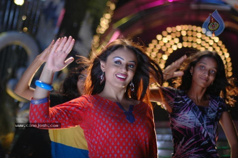 Sneha Geetham Movie Song Stills - 33 / 35 photos