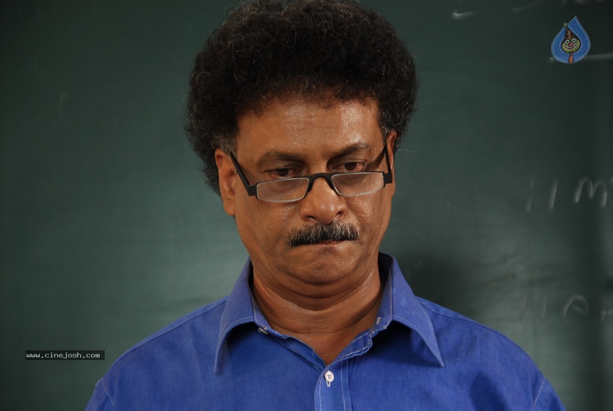 Snehame Thoduga Movie Stills - 44 / 142 photos