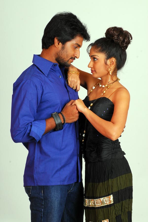 Snehituda Latest Stills  - 33 / 47 photos