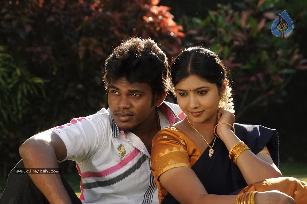 Sogusu Perundhu Tamil Movie Stills - 35 / 55 photos