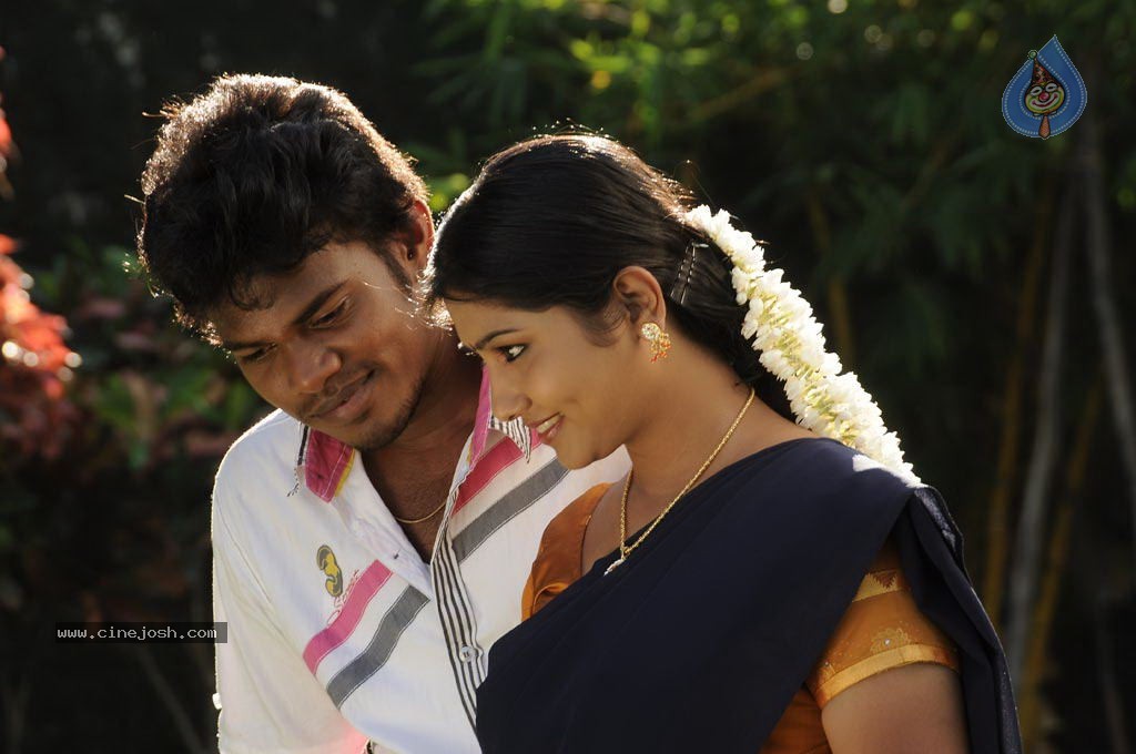 Sogusu Perundhu Tamil Movie Stills - 52 / 55 photos