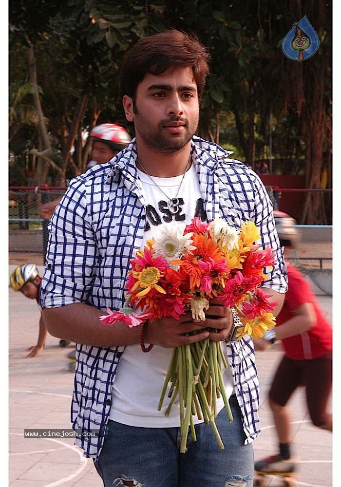 Solo Movie Latest Stills - 40 / 77 photos