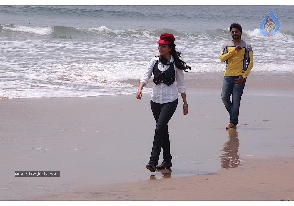 Solo Movie Latest Stills - 65 / 77 photos