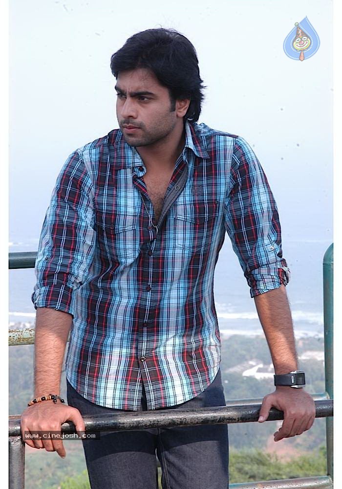 Solo Movie Latest Stills - 66 / 77 photos