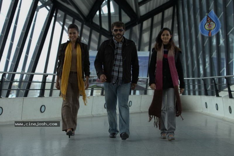 Soolam Movie Stills - 35 / 39 photos