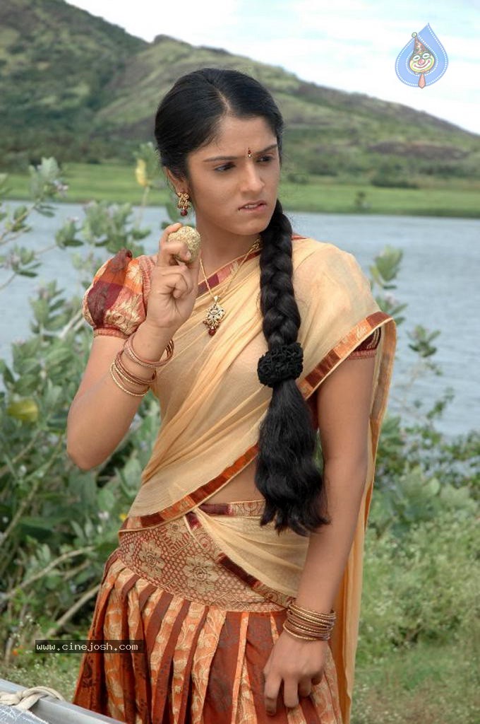 Sooran Movie New Stills - 12 / 51 photos