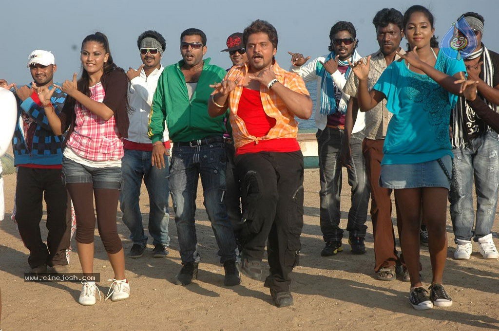 Sooran Movie New Stills - 36 / 51 photos