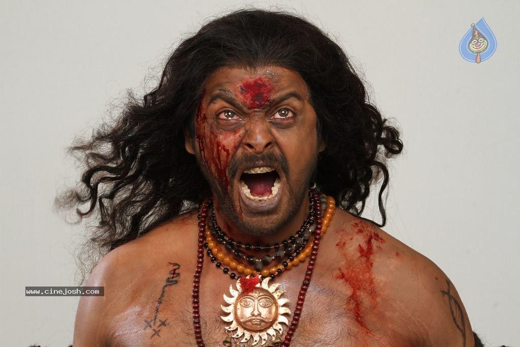Sowkarpettai Tamil Movie Stills - 16 / 63 photos