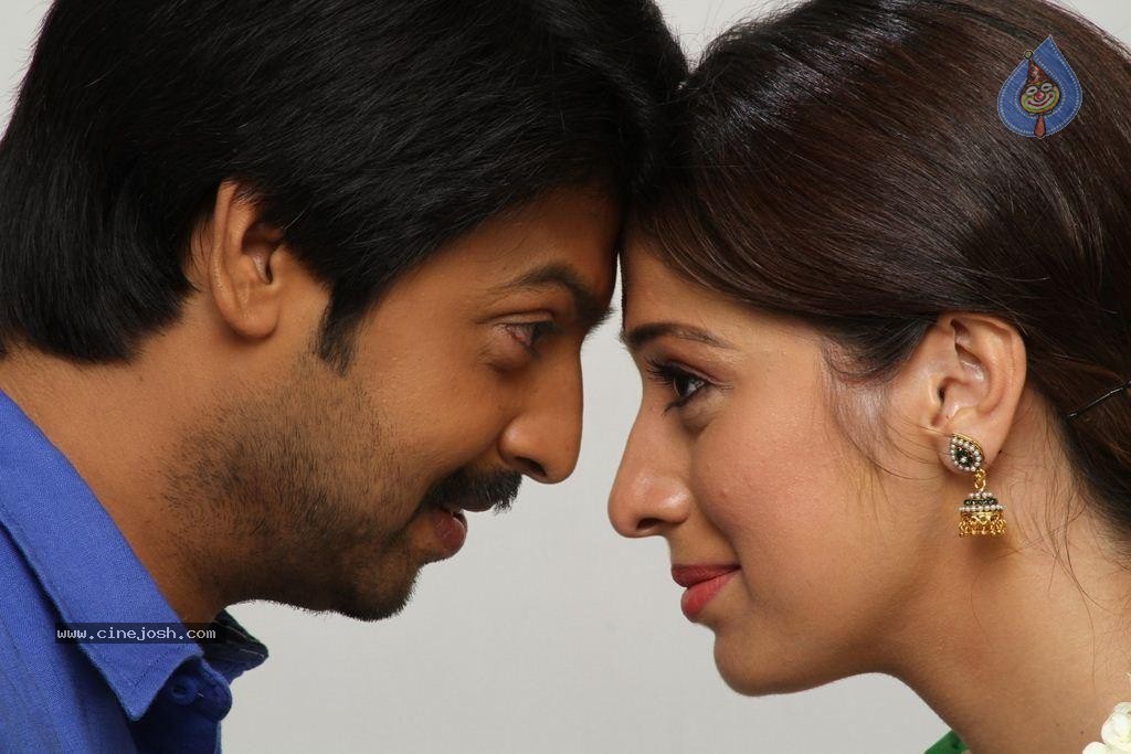 Sowkarpettai Tamil Movie Stills - 30 / 63 photos