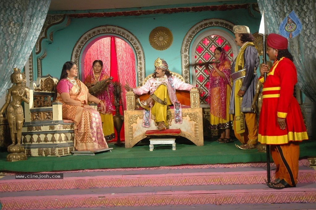 Sri Manikanta Mahimalu Movie Stills - 21 / 100 photos