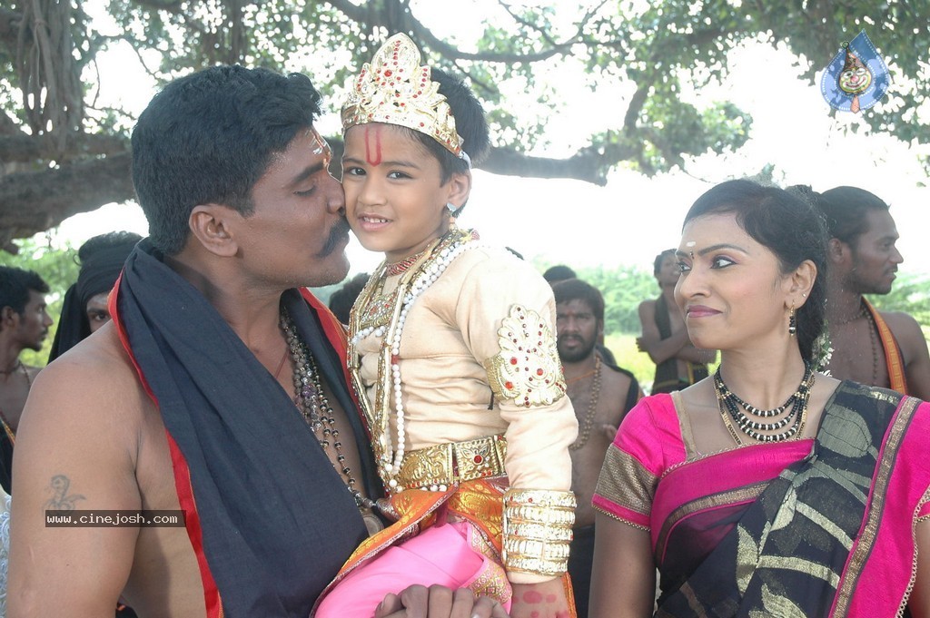 Sri Manikanta Mahimalu Movie Stills - 77 / 100 photos