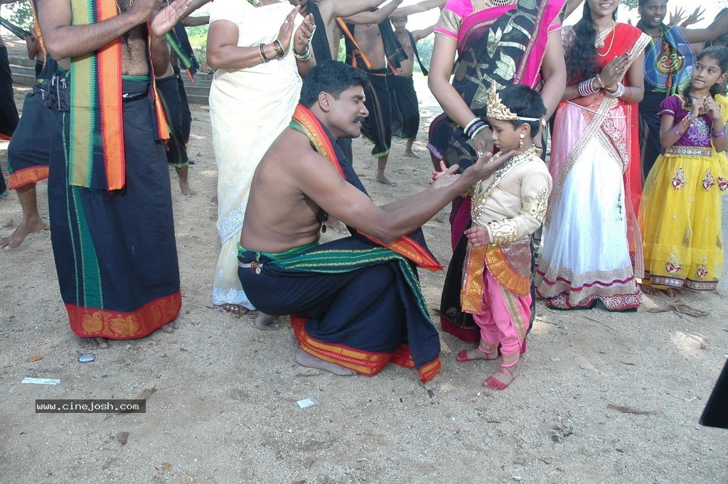 Sri Manikanta Mahimalu Movie Stills - 86 / 100 photos