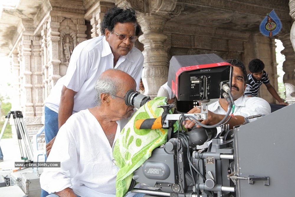 Sri Rama Rajyam Movie Working Stills - 20 / 22 photos