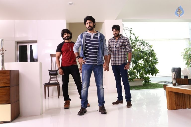 Sri Sri Movie Photos - 70 / 82 photos