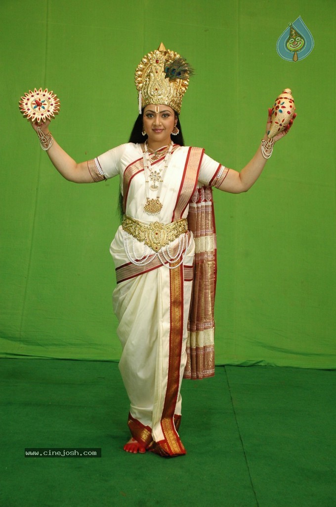 Sri Vasavi Vaibhavam Movie Stills - 5 / 18 photos