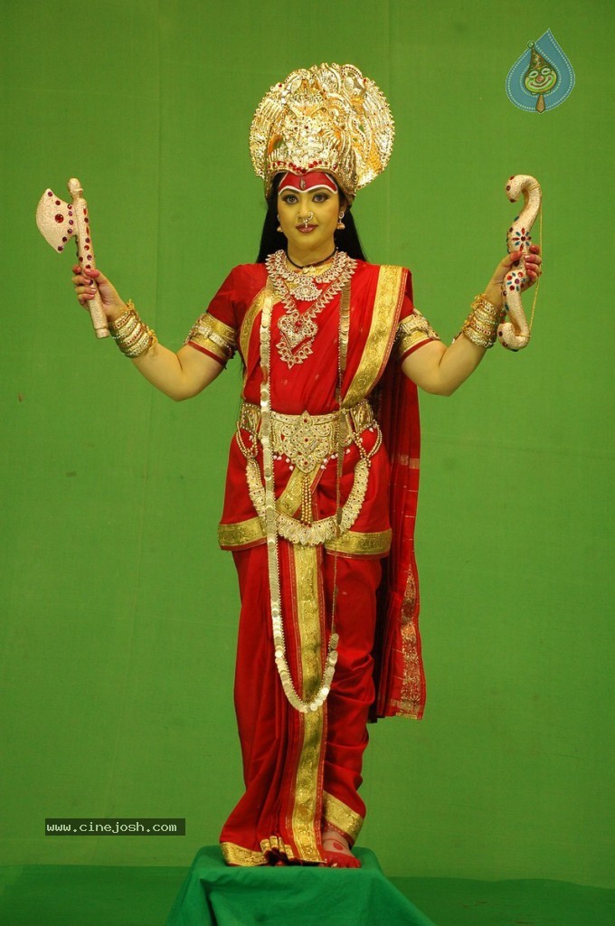 Sri Vasavi Vaibhavam Movie Stills - 6 / 18 photos