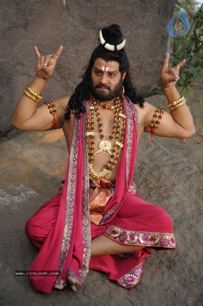 Srihari Stills in Adi Shankaracharya Movie - 5 / 7 photos
