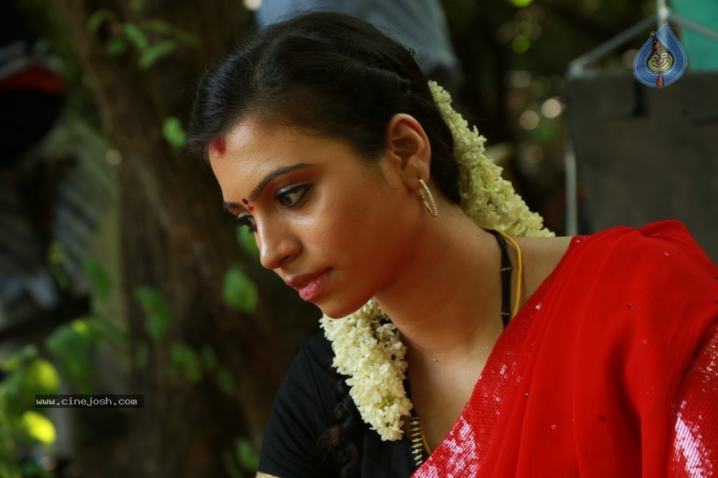 Srimathi Bangaram Movie Stills - 27 / 40 photos