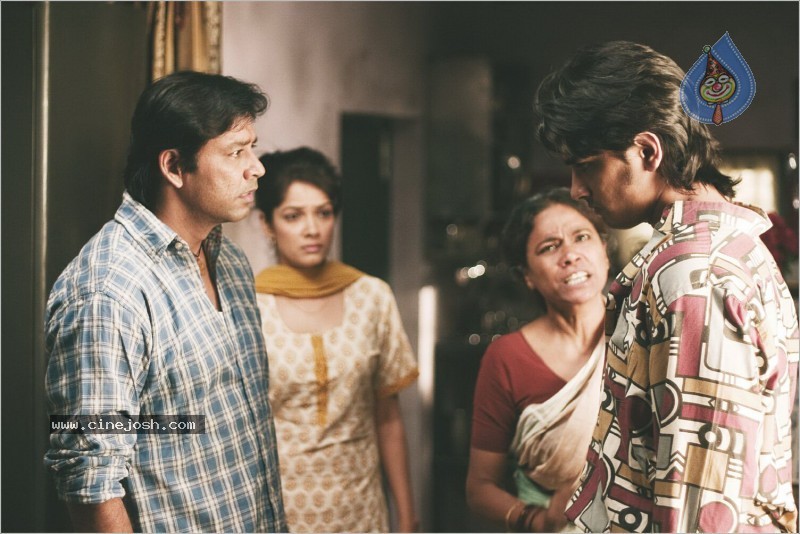 Striker Telugu Movie Stills - 3 / 18 photos