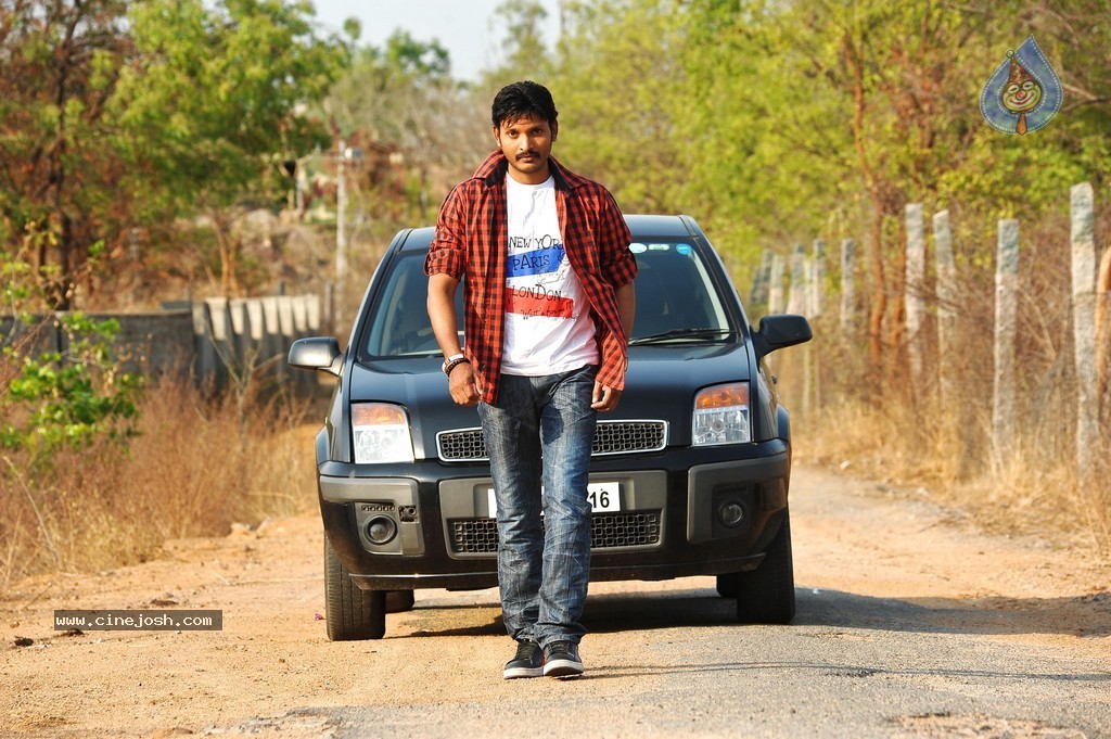 Student Star Movie Stills  - 11 / 14 photos